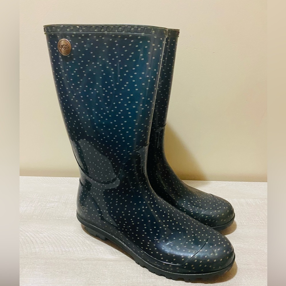 UGGs Rainboots
